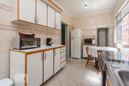 Casa à venda com 170m², 2 quartos e 4 vagasCozinha