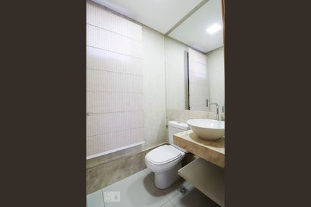 Lavabo de apartamento para alugar com 3 quartos, 97m² em Jardim Goiás, Goiânia
