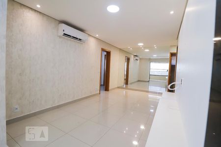 Sala de apartamento para alugar com 3 quartos, 97m² em Jardim Goiás, Goiânia