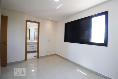 Apartamento para alugar com 97m², 3 quartos e 2 vagasSuíte 3