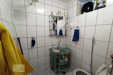Banheiro de apartamento à venda com 2 quartos, 40m² em Conjunto Habitacional Marechal Mascarenhas de Morais, São Paulo