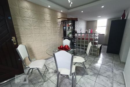 Apartamento à venda com 40m², 2 quartos e 1 vaga Apartamento à venda com 40m², 2 quartos e 1 vagaSala Jantar