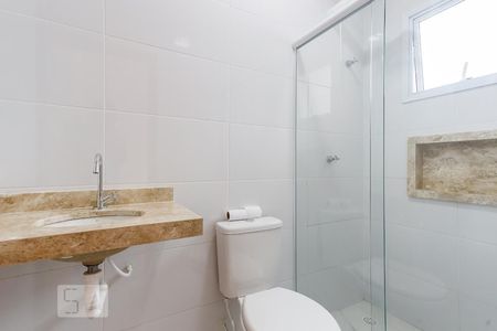 Banheiro de apartamento à venda com 1 quarto, 34m² em Vila Gustavo, São Paulo