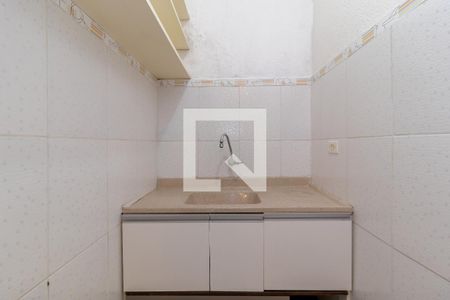 Casa à venda com 250m², 2 quartos e 2 vagasSalão de Festas - Cozinha