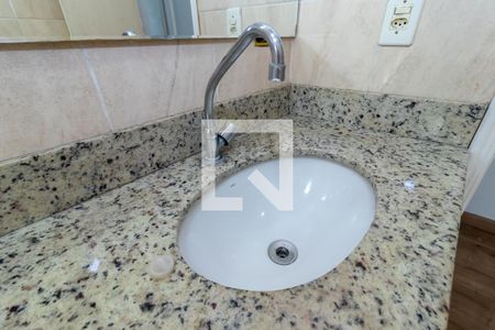 Casa à venda com 250m², 2 quartos e 2 vagasBanheiro 2