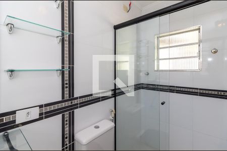 Casa à venda com 250m², 2 quartos e 2 vagasBanheiro da Suíte