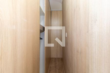 Casa à venda com 250m², 2 quartos e 2 vagasCloset da Suíte