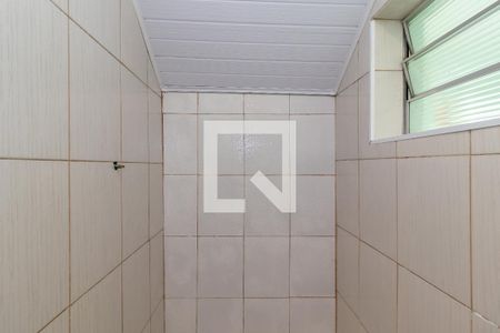 Casa à venda com 250m², 2 quartos e 2 vagasSalão de Festas - Banheiro