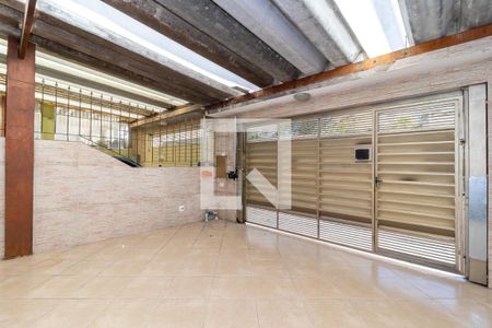 Casa à venda com 250m², 2 quartos e 2 vagasGaragem
