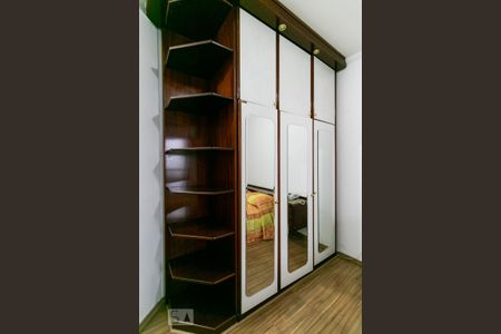 Apartamento para alugar com 33m², 1 quarto e 1 vagaSuíte - Armário