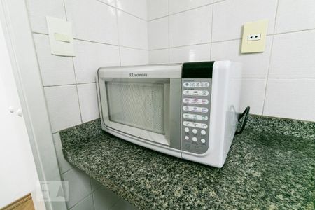 Apartamento para alugar com 33m², 1 quarto e 1 vagaCozinha - Microondas