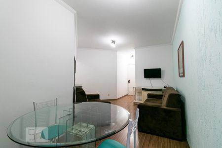 Apartamento para alugar com 33m², 1 quarto e 1 vagaSala