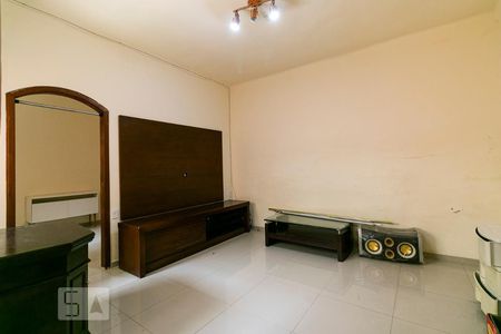 Casa 1 - Sala de casa à venda com 4 quartos, 200m² em Mooca, São Paulo