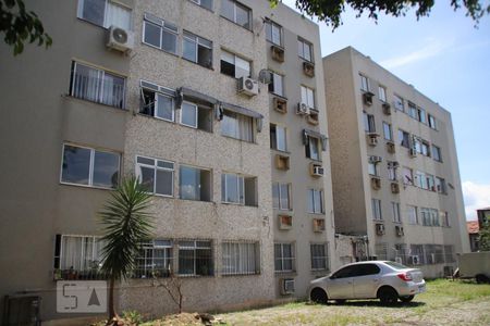 Apartamento para alugar com 45m², 2 quartos e 2 vagasFachada