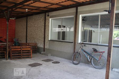 Área comum de apartamento para alugar com 2 quartos, 45m² em Pechincha, Rio de Janeiro