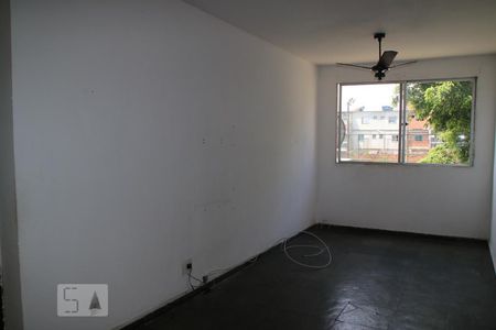 Apartamento para alugar com 45m², 2 quartos e 2 vagasSala