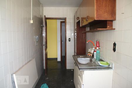 Apartamento para alugar com 45m², 2 quartos e 2 vagasCozinha