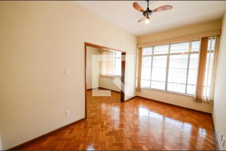 Sala de apartamento para alugar com 2 quartos, 81m² em Maracanã, Rio de Janeiro