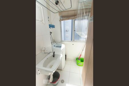 Apartamento à venda com 64m², 3 quartos e 1 vaga Apartamento à venda com 64m², 3 quartos e 1 vagaÁrea de Serviço