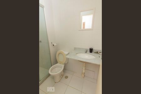 Apartamento à venda com 64m², 3 quartos e 1 vaga Apartamento à venda com 64m², 3 quartos e 1 vagaBanheiro