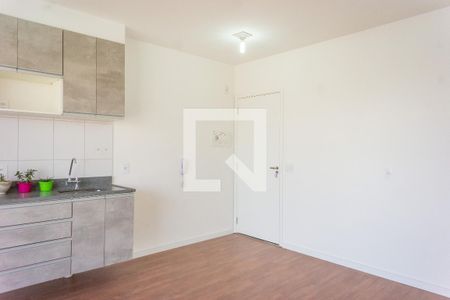 Sala e Cozinha de apartamento à venda com 2 quartos, 45m² em Vila Invernada, São Paulo