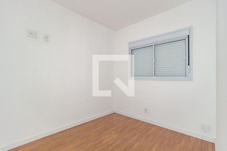 Quarto 1 de apartamento para alugar com 2 quartos, 45m² em Vila Invernada, São Paulo