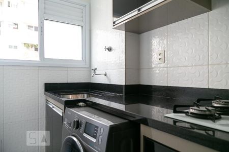 Apartamento à venda com 67m², 3 quartos e 1 vagaÁrea de serviço