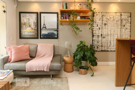 Sala de apartamento para alugar com 1 quarto, 49m² em Pinheiros, São Paulo