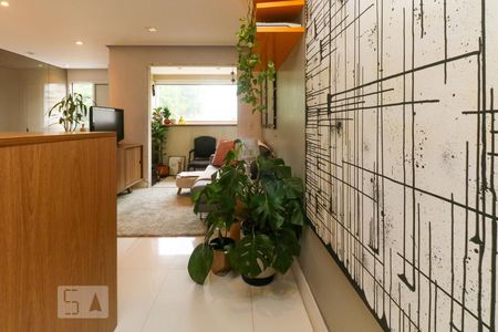 Entrada de apartamento para alugar com 1 quarto, 49m² em Pinheiros, São Paulo