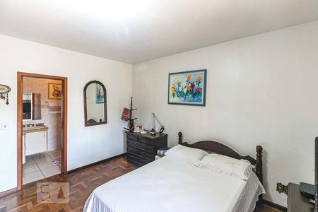 Quarto 1 de casa à venda com 3 quartos, 157m² em São João, Porto Alegre