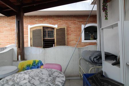 Casa à venda com 300m², 4 quartos e 3 vagasÁrea de cima da edícula