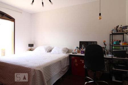 Casa à venda com 300m², 4 quartos e 3 vagasSuíte 3