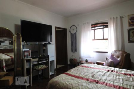 Suíte 1 de casa para alugar com 4 quartos, 300m² em Vila Cordeiro, São Paulo