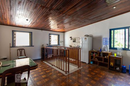 Apartamento à venda com 237m², 4 quartos e sem vaga Apartamento à venda com 237m², 4 quartos e sem vagaSala 2º Andar