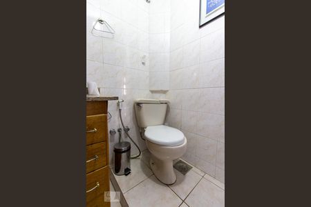 Apartamento à venda com 237m², 4 quartos e sem vaga Apartamento à venda com 237m², 4 quartos e sem vagaBanheiro 2