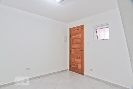 Sala de casa para alugar com 1 quarto, 50m² em Parque São Luís, São Paulo