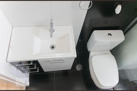 Apartamento à venda com 50m², 2 quartos e 1 vaga Apartamento à venda com 50m², 2 quartos e 1 vagaBanheiro