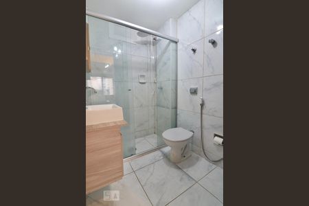 Banheiro de kitnet/studio à venda com 1 quarto, 33m² em Consolação, São Paulo