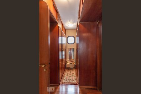 Apartamento para alugar com 210m², 3 quartos e 2 vagasQuarto 3 - Closet