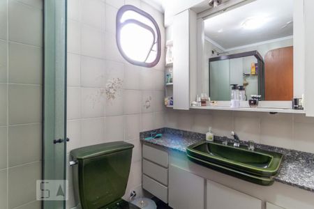 Apartamento para alugar com 210m², 3 quartos e 2 vagasBanheiro