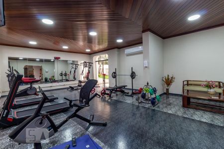 Apartamento para alugar com 210m², 3 quartos e 2 vagasÁrea comum - Academia