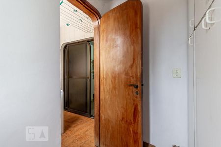 Apartamento para alugar com 210m², 3 quartos e 2 vagasQuarto de Serviço