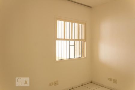 Quarto 1 de casa para alugar com 2 quartos, 80m² em Vila Isa, São Paulo