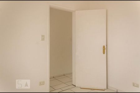 Casa para alugar com 80m², 2 quartos e 2 vagas Casa para alugar com 80m², 2 quartos e 2 vagasQuarto 2