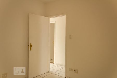 Quarto 1 de casa para alugar com 2 quartos, 80m² em Vila Isa, São Paulo