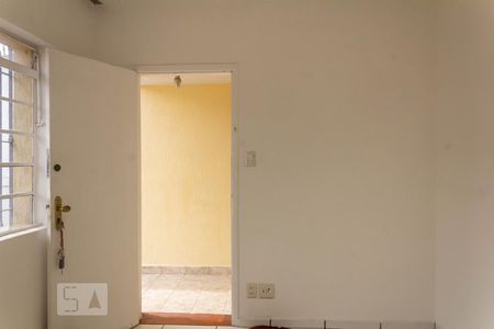 Sala de casa para alugar com 2 quartos, 80m² em Vila Isa, São Paulo