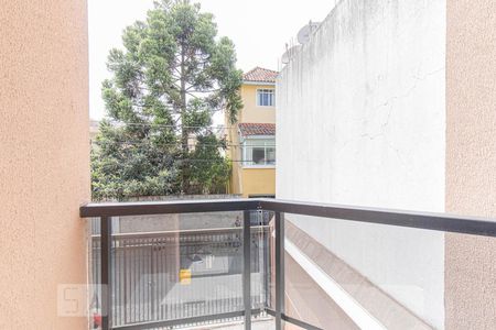 Sacada de apartamento para alugar com 3 quartos, 70m² em Cidade Industrial, Curitiba