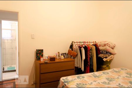Quarto 1 de apartamento à venda com 2 quartos, 60m² em Catete, Rio de Janeiro