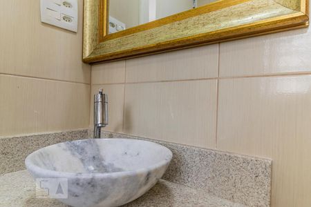 Banheiro - Pia de apartamento para alugar com 1 quarto, 30m² em Vila Buarque, São Paulo