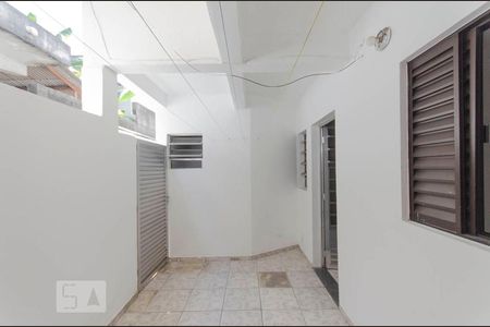 Casa para alugar com 50m², 1 quarto e sem vagaÁrea de Serviço